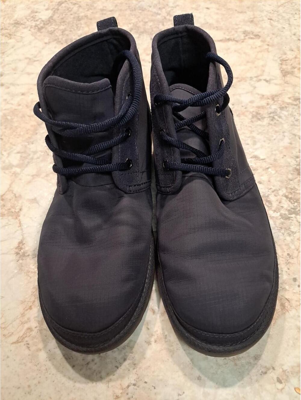 UGG Bootie Size 10 Dark Navy Chukka Style EUC Mens